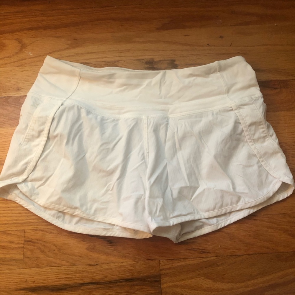 white lulu shorts